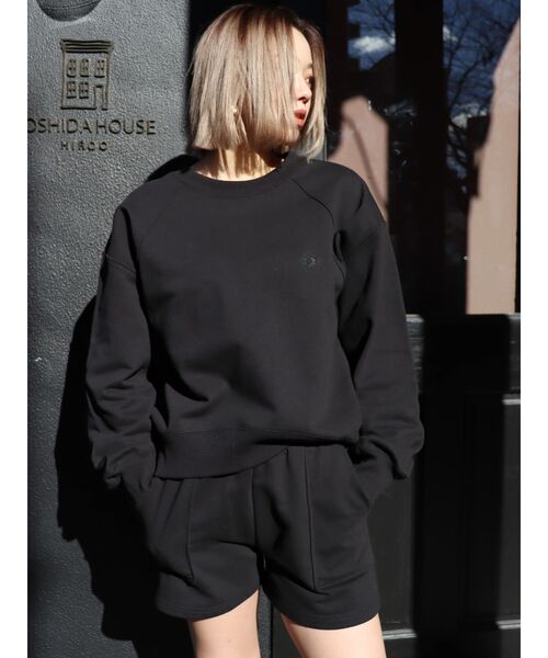 EVRIS（エヴリス）の「SUNNYラグランスウェットセットアップ（スウェット・レディース・ネイビー/ブラック/グレー・FREE）」の2枚目の写真