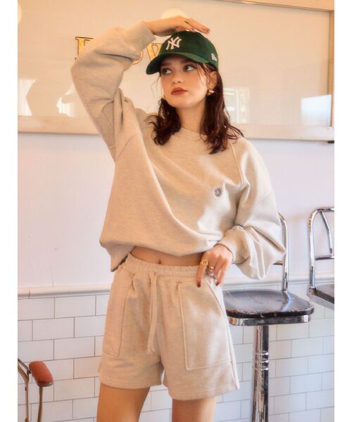 EVRIS（エヴリス）の「SUNNYラグランスウェットセットアップ（スウェット・レディース・ネイビー/ブラック/グレー・FREE）」の21枚目の写真