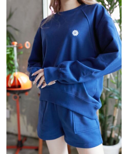 EVRIS（エヴリス）の「SUNNYラグランスウェットセットアップ（スウェット・レディース・ネイビー/ブラック/グレー・FREE）」の15枚目の写真