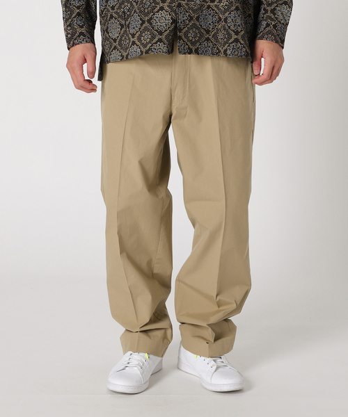 417 EDIFICE(フォーワンセブンエディフィス)の「417 WORKING パンツ(スラックス・メンズ・ベージュ/ホワイト・MEDIUM/LARGE/SMALL)」の1枚目の写真