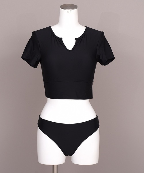 TeddyShop(テディショップ)の「【紫外線遮蔽率 99.9%以上/UPF50+/大きいサイズ有】水着 レディース 体型カバー ラッシュガード ビキニ 4点セット【WEB限定】(水着・レディース・ブラウン/ブラック系その他/ブラウン系その他/ブラック/ブラック×グリーン/グリーン/テラコッタ/チェック/ハウンドトゥース/ブラック系その他2/ブラック系その他3・LL/L/S/M/3L/4L)」の15枚目の写真