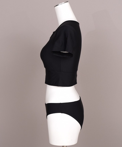 TeddyShop(テディショップ)の「【紫外線遮蔽率 99.9%以上/UPF50+/大きいサイズ有】水着 レディース 体型カバー ラッシュガード ビキニ 4点セット【WEB限定】(水着・レディース・ブラウン/ブラック系その他/ブラウン系その他/ブラック/ブラック×グリーン/グリーン/テラコッタ/チェック/ハウンドトゥース/ブラック系その他2/ブラック系その他3・LL/L/S/M/3L/4L)」の16枚目の写真