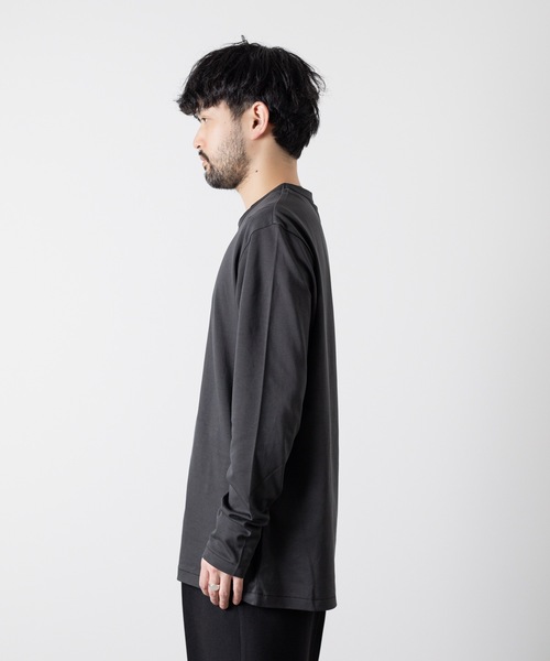 ATTACHMENT（アタッチメント）の「コットン  ダブルフェイス  L/S TEE  /  COTTON DOUBLE FACE L/S TEE（Tシャツ/カットソー・メンズ・ライトブルー/ダークグレー/ホワイト/ブラック・1/3/2）」の16枚目の写真