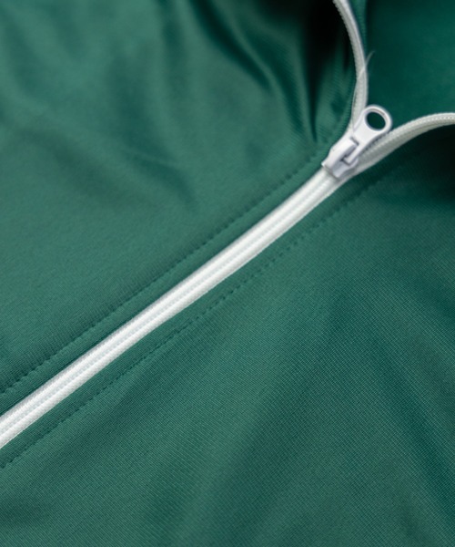 NYLAUS（ナイラス）の「裏トリコット サイドライン トラックスーツ ジャージ上下セット（スポーツグッズ・メンズ・ブラック/ブルー/レッド/グリーン・M/L/LL）」の6枚目の写真