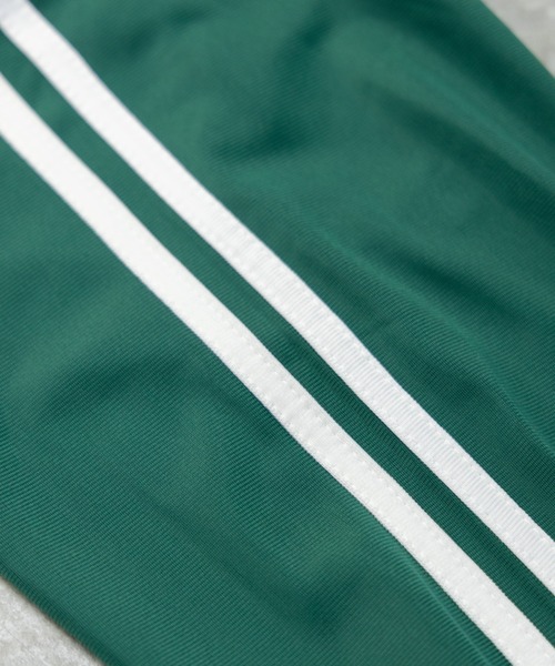 NYLAUS（ナイラス）の「裏トリコット サイドライン トラックスーツ ジャージ上下セット（スポーツグッズ・メンズ・ブラック/ブルー/レッド/グリーン・M/L/LL）」の12枚目の写真