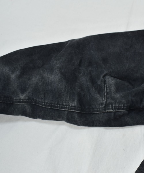 Carhartt（カーハート）の「【ヴィンテージ古着】Carhartt / カーハート 裏ボア 多ポケット  ダックジャケット（ブルゾン・メンズ・ブラック・XXX-LARGE）」の6枚目の写真