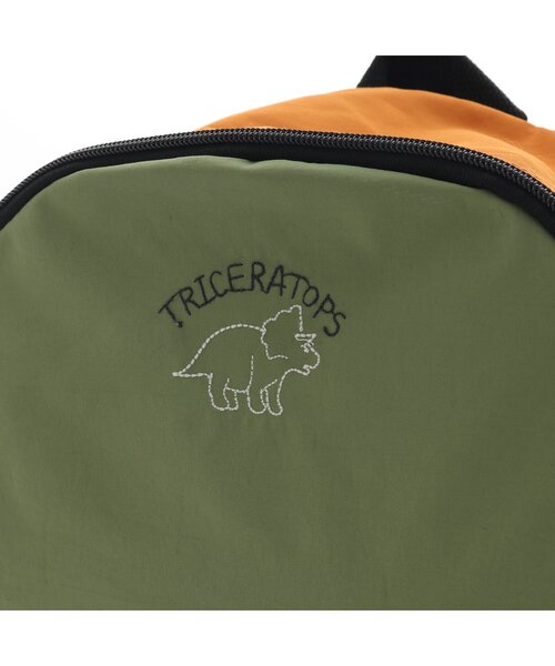 Ampersand(アンパサンド)の「ワンポイント デイパック(バックパック/リュック・キッズ・レインボー/オレンジ/ブラック/インディゴブルー・MEDIUM/XS/S/SMALL)」の19枚目の写真