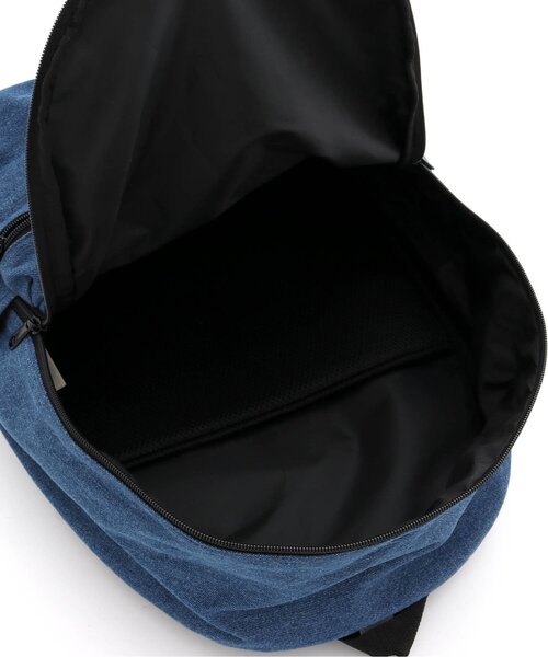 Ampersand(アンパサンド)の「ワンポイント デイパック(バックパック/リュック・キッズ・レインボー/オレンジ/ブラック/インディゴブルー・MEDIUM/XS/S/SMALL)」の15枚目の写真