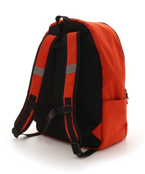 Ampersand(アンパサンド)の「ワンポイント デイパック(バックパック/リュック・キッズ・レインボー/オレンジ/ブラック/インディゴブルー・MEDIUM/XS/S/SMALL)」の11枚目の写真
