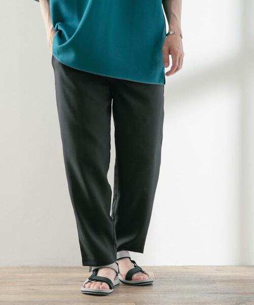 ITEMS URBANRESEARCH（アイテムズ アーバンリサーチ）の「エステルトロ イージーテーパードパンツ（その他パンツ・メンズ・グレー/ブラック/ブラウン/ブルー・MEDIUM/LARGE）」の2枚目の写真