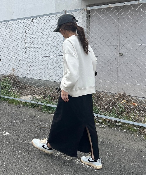 ISOOK(アイスー)の「バックスリットスウェットスカート(chiica select) / ロングスカート スリットスカート 大人カジュアル(スカート・レディース・ブラック/グレー・FREE)」の15枚目の写真