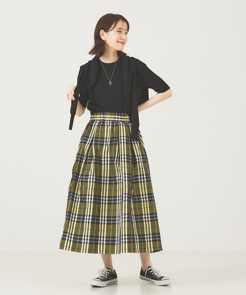 abahouse mavie(アバハウスマヴィ)の「メモリーチェックタックスカート(スカート・レディース・グレー/イエロー・フリー)」の7枚目の写真