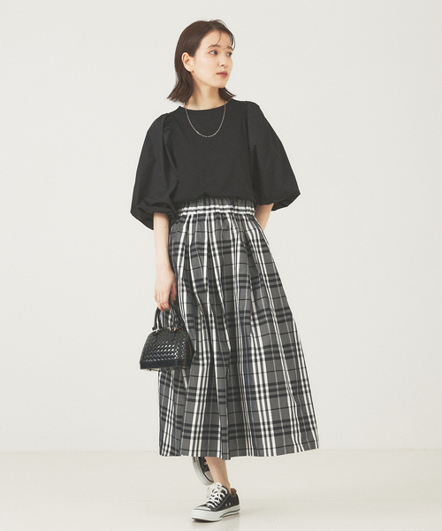 abahouse mavie(アバハウスマヴィ)の「メモリーチェックタックスカート(スカート・レディース・グレー/イエロー・フリー)」の11枚目の写真