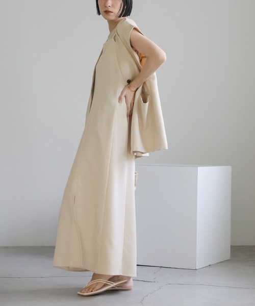 select MOCA（セレクトモカ）の「スクエアネックスリットキャミソール