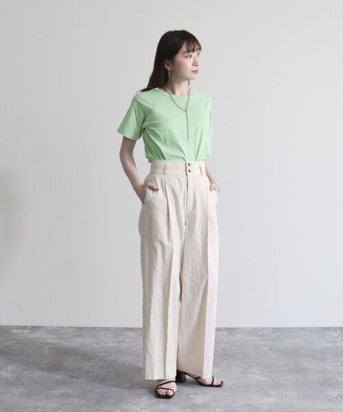 fredy emue(フレディエミュ)の「ハイウエストリネン混スラックスパンツ(スラックス・レディース・グレイッシュブルー/ブラック/ベージュ・36/38)」の22枚目の写真