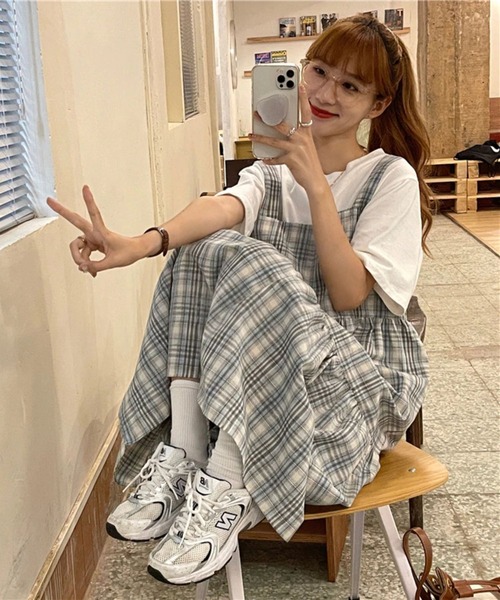 LYEON（リヨン）の「スクエアチェックワンピース（ワンピース・レディース・サックスブルー/イエロー・FREE）」の4枚目の写真