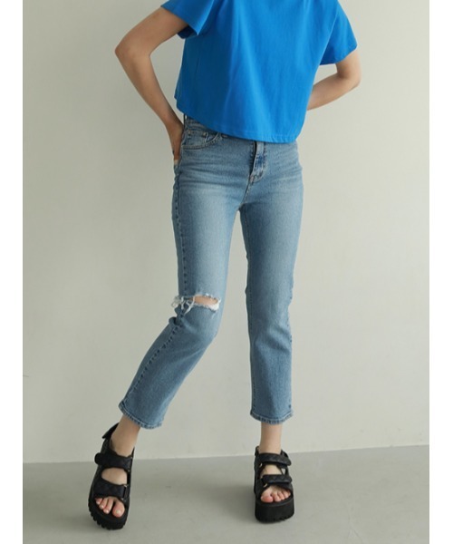 AMAIL(アマイル)の「Straight type denim(デニムパンツ・レディース・ブルー・S/M)」の2枚目の写真