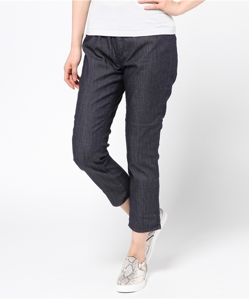 earth music&ecology(アースミュージックアンドエコロジー)の「カラーレギンスパンツ(その他パンツ・レディース・ネイビー/ブラック/オフホワイト/ブルー・SMALL/LARGE/MEDIUM)」の4枚目の写真