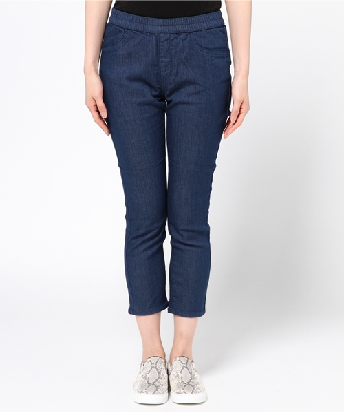 earth music&ecology(アースミュージックアンドエコロジー)の「カラーレギンスパンツ(その他パンツ・レディース・ネイビー/ブラック/オフホワイト/ブルー・SMALL/LARGE/MEDIUM)」の5枚目の写真