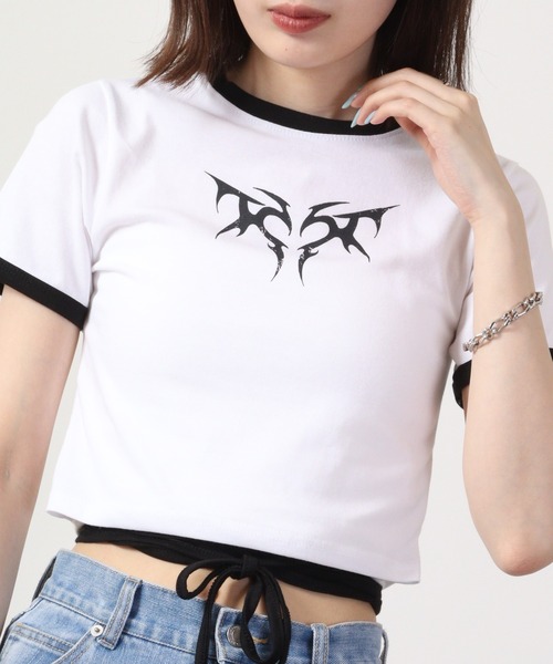 FUNALIVE(ファンアライブ)の「韓国製 ダークハートモチーフクロップド丈紐デザインTシャツ 半袖(Tシャツ/カットソー・レディース・ブラック/カーキ/ピンク/ホワイト・FREE)」の10枚目の写真