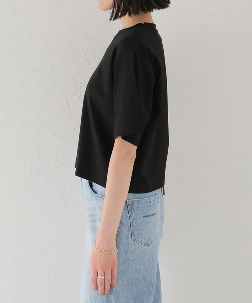 IENA(イエナ)の「クロップドTシャツ(Tシャツ/カットソー・レディース・ブラック/ベージュ・FREE)」の16枚目の写真
