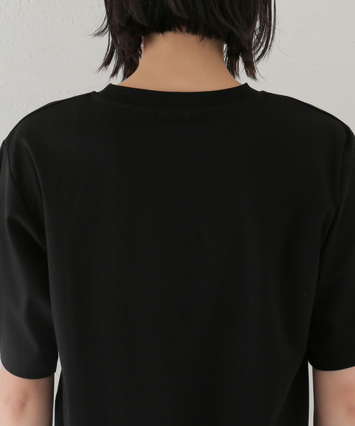 IENA(イエナ)の「クロップドTシャツ(Tシャツ/カットソー・レディース・ブラック/ベージュ・FREE)」の7枚目の写真