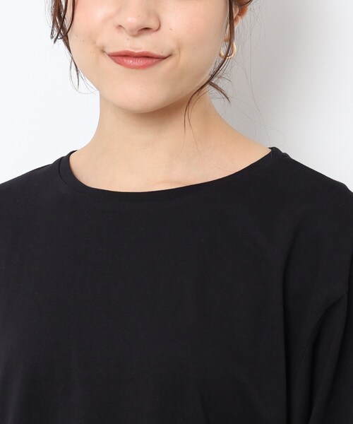 SHOO・LA・RUE(シューラルー)の「◆レイヤードコーデにも! ラウンドヘム ベーシックロンT(Tシャツ/カットソー・レディース・ホワイト系/ブラック・04/02/03)」の21枚目の写真