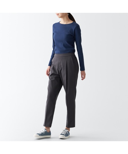 無印良品(ムジルシリョウヒン)の「婦人 疲れにくい 撥水スニーカー(スニーカー・レディース・ブラック/ライトパープル/チャコールグレー/ブルー系1/キナリ/オフホワイト/バーガンディー・24.5cm/22.5cm/23.5cm/23.0cm/25.0cm/22.0cm/24.0cm)」の18枚目の写真