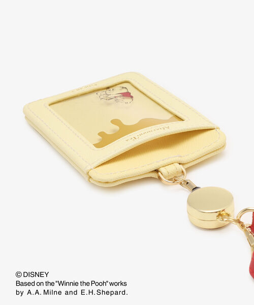 Afternoon Tea（アフタヌーンティー）の「コードリール付きパスケース