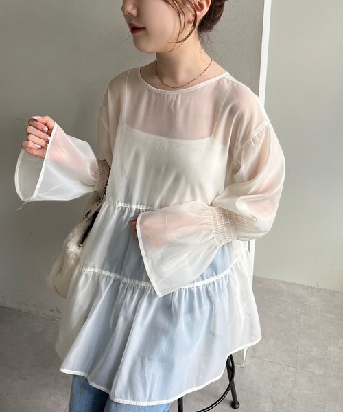 one after another NICE CLAUP（ワンアフターアナザーナイスクラップ）の「前後2WAY/オーガンジーチュニック（チュニック・レディース・アイボリー/ブラック・FREE）」の3枚目の写真