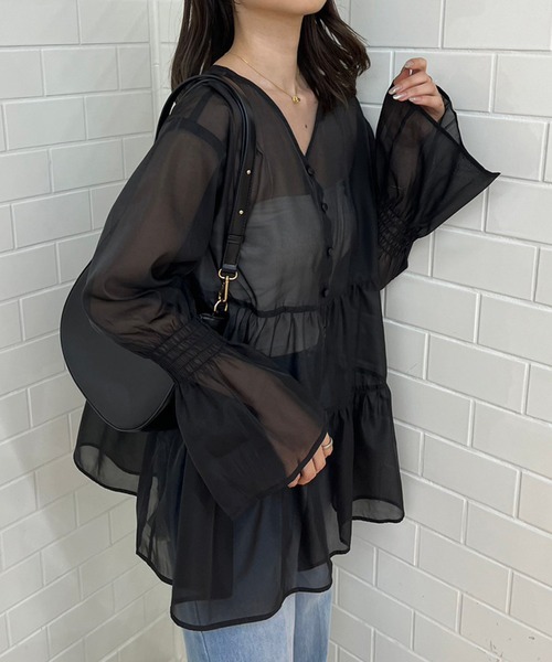 one after another NICE CLAUP（ワンアフターアナザーナイスクラップ）の「前後2WAY/オーガンジーチュニック（チュニック・レディース・アイボリー/ブラック・FREE）」の15枚目の写真