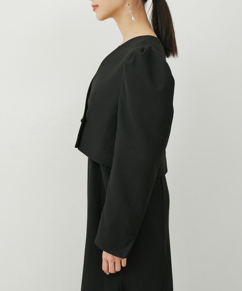 VIS（ビス）の「【セットアップ対応】タックショルダーショート丈ジャケット（ノーカラージャケット・レディース・ブラック/ブラック系その他・FREE）」の17枚目の写真