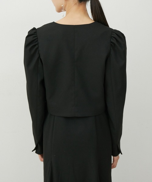 VIS（ビス）の「【セットアップ対応】タックショルダーショート丈ジャケット（ノーカラージャケット・レディース・ブラック/ブラック系その他・FREE）」の18枚目の写真