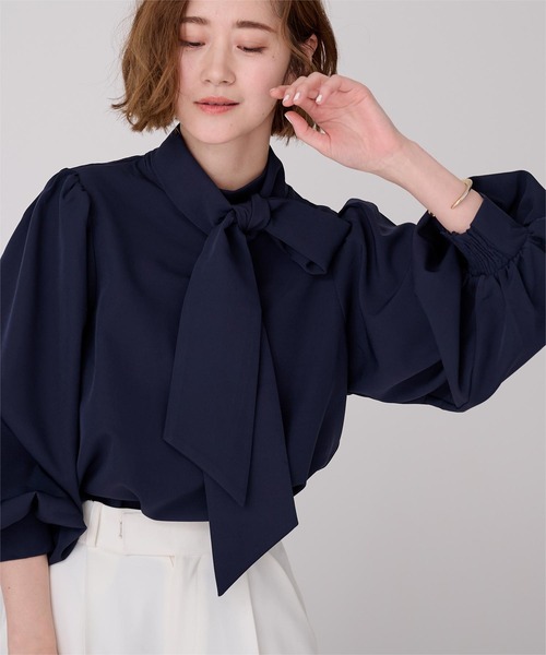 UR'S(ユアーズ)の「2wayボリュームスリーブボウタイブラウス(シャツ/ブラウス・レディース・ライトグリーン/ホワイト/ライトグレー/ブラック/ネイビー・S/L/M)」の14枚目の写真