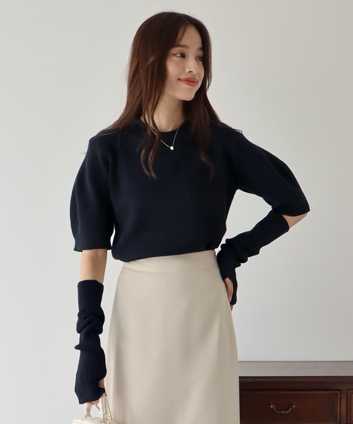 BLUEEAST（ブルーイースト）の「アームウォーマー付きパフスリーブリブニット（ニット/セーター・レディース・モカ/ベージュ/グレー/ブラック・MEDIUM）」の9枚目の写真