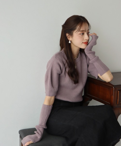 BLUEEAST（ブルーイースト）の「アームウォーマー付きパフスリーブリブニット（ニット/セーター・レディース・モカ/ベージュ/グレー/ブラック・MEDIUM）」の20枚目の写真