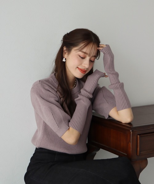 BLUEEAST（ブルーイースト）の「アームウォーマー付きパフスリーブリブニット（ニット/セーター・レディース・モカ/ベージュ/グレー/ブラック・MEDIUM）」の21枚目の写真