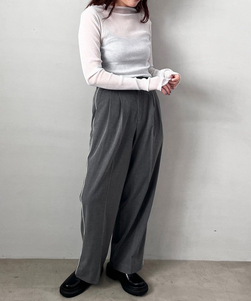 LOWRYS FARM(ローリーズファーム)の「シアースキンハイネックLS 980759(Tシャツ/カットソー・レディース・シルバー/アイボリー/ブラック系その他/グリーン/ベージュ/ブラック/その他1/その他2・FREE)」の10枚目の写真