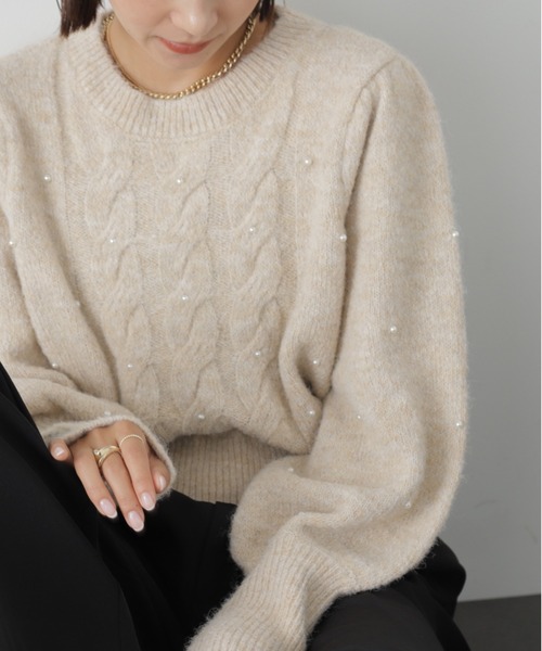 FREE'S MART（フリーズマート）の「◆パール付きケーブルショート丈ニット（ニット/セーター・レディース・グレー/ライトブルー/オフホワイト・FREE）」の12枚目の写真