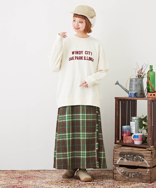 CUBE SUGAR（キューブシュガー）の「裏毛スウェットロゴプリントトレーナー（スウェット・レディース・マルチ/マスタード/ネイビー/ナチュラル/レッド・M）」の15枚目の写真