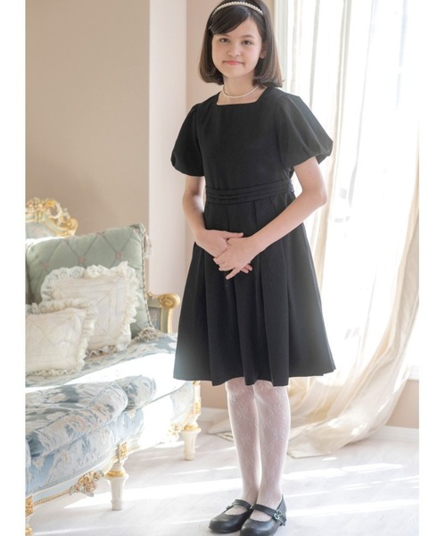 Catherine Cottage（キャサリンコテージ）の「タックスリーブワンピース（ワンピース・キッズ・ブラック/ベージュ・130/150/140/160/165/120）」の14枚目の写真