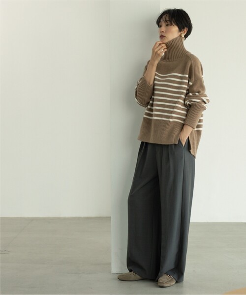 OPAQUE.CLIP（オペークドットクリップ）の「◆落ち感タックワイドストレートパンツ【洗濯機洗い可】（その他パンツ・レディース・ブラウン系その他/ダークグレー・42/40/36/38）」の16枚目の写真