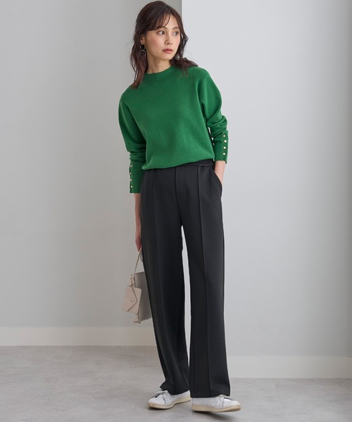 BELLUNA PLUS（ベルーナ）の「防風ストレッチ素材ワイドパンツ股下６５ｃｍ（その他パンツ・レディース・イエロー系その他/セージグリーン/チャコール/ブラック/オフホワイト・LARGE/MEDIUM/X-LARGE/SMALL）」の10枚目の写真