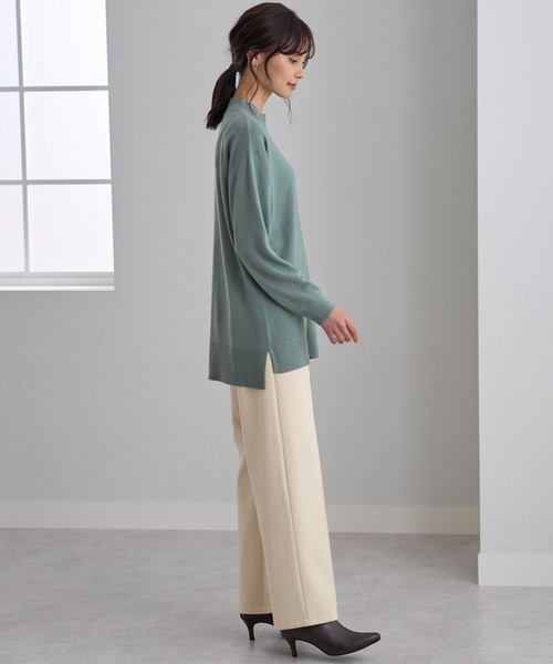 BELLUNA PLUS（ベルーナ）の「防風ストレッチ素材ワイドパンツ股下６５ｃｍ（その他パンツ・レディース・イエロー系その他/セージグリーン/チャコール/ブラック/オフホワイト・LARGE/MEDIUM/X-LARGE/SMALL）」の7枚目の写真