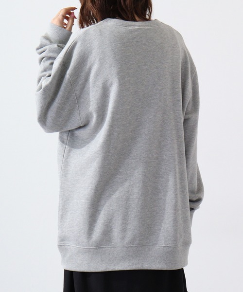 spiritoso(スピリトーゾ)の「spiritoso ガールデザインプリント 裏毛スウェット(スウェット・レディース・ホワイト/ライトベージュ/ブラック・F)」の6枚目の写真