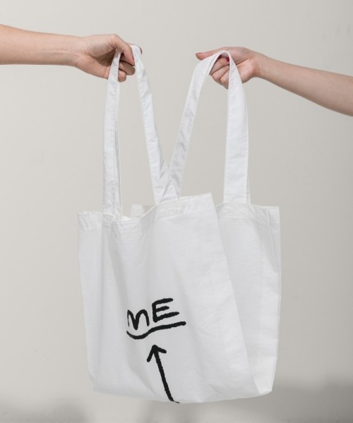 beautiful people(ビューティフルピープル)の「feels W shopping bag(エコバッグ/サブバッグ・レディース・ブラック/オフホワイト・FREE)」の5枚目の写真