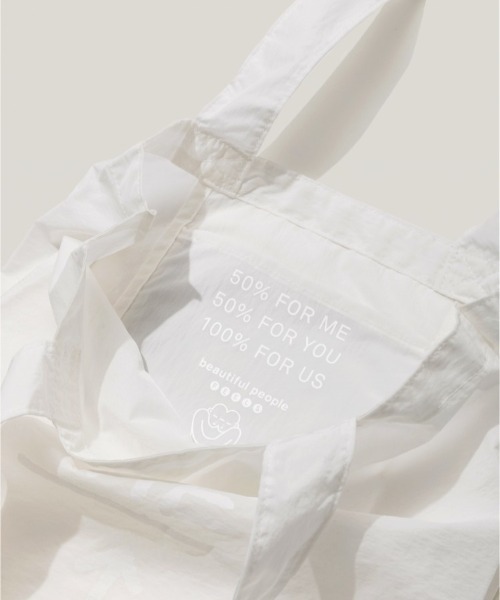 beautiful people(ビューティフルピープル)の「feels W shopping bag(エコバッグ/サブバッグ・レディース・ブラック/オフホワイト・FREE)」の9枚目の写真