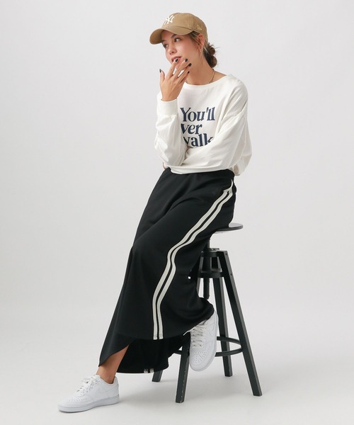 NEW ERA（ニューエラ）の「【NEW ERA(ニューエラ)】BIGMBL CAP（キャップ・レディース・オフホワイト/ベージュ/ブラック・FREE）」の7枚目の写真