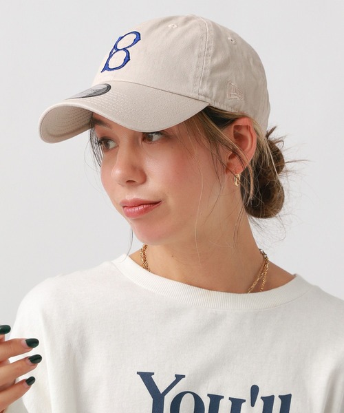 NEW ERA（ニューエラ）の「【NEW ERA(ニューエラ)】BIGMBL CAP（キャップ・レディース・オフホワイト/ベージュ/ブラック・FREE）」の4枚目の写真
