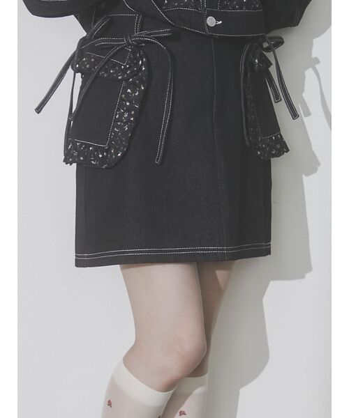 merry jenny（メリージェニー）の「petit flower フリルポケットミニスカート（デニムスカート・レディース・ブラック/インディゴブルー・FREE）」の7枚目の写真